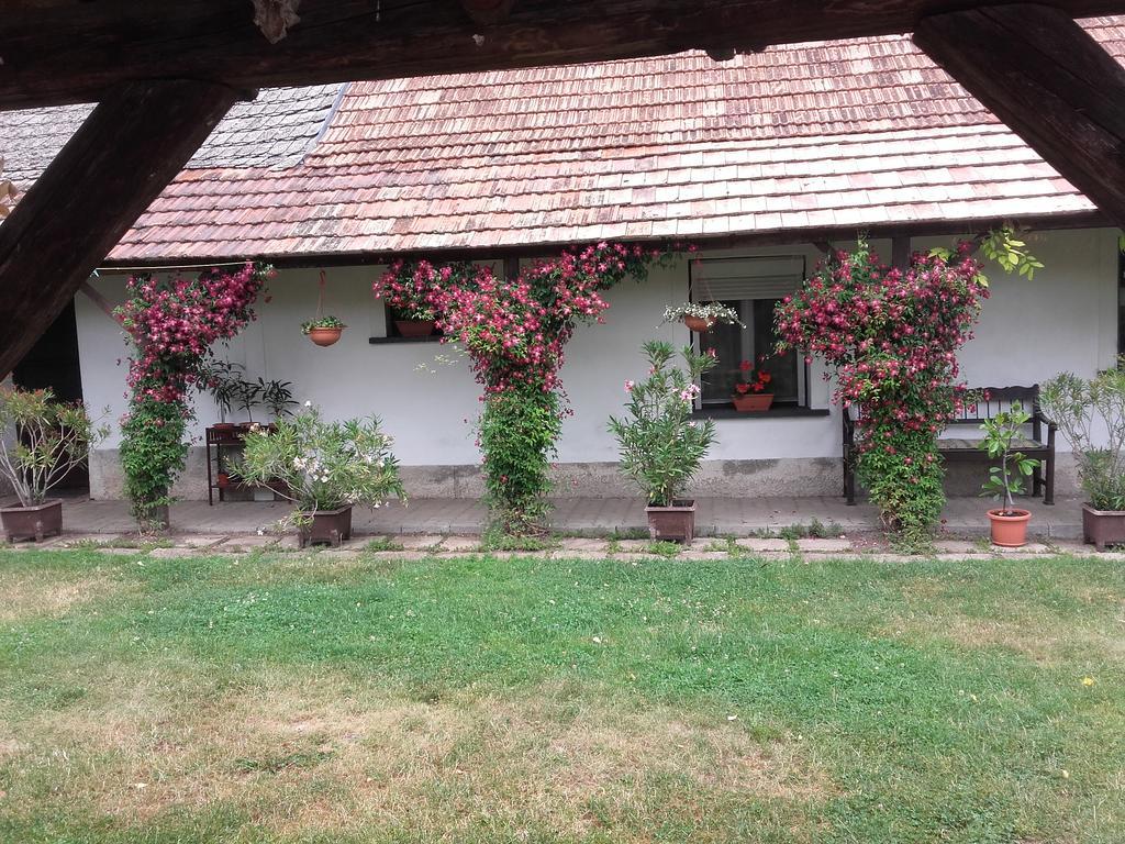Véndektanya Vendégház Tapolca Exterior foto