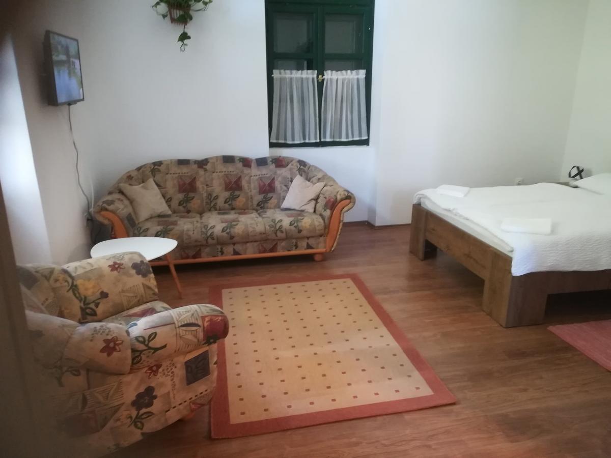 Véndektanya Vendégház Tapolca Exterior foto
