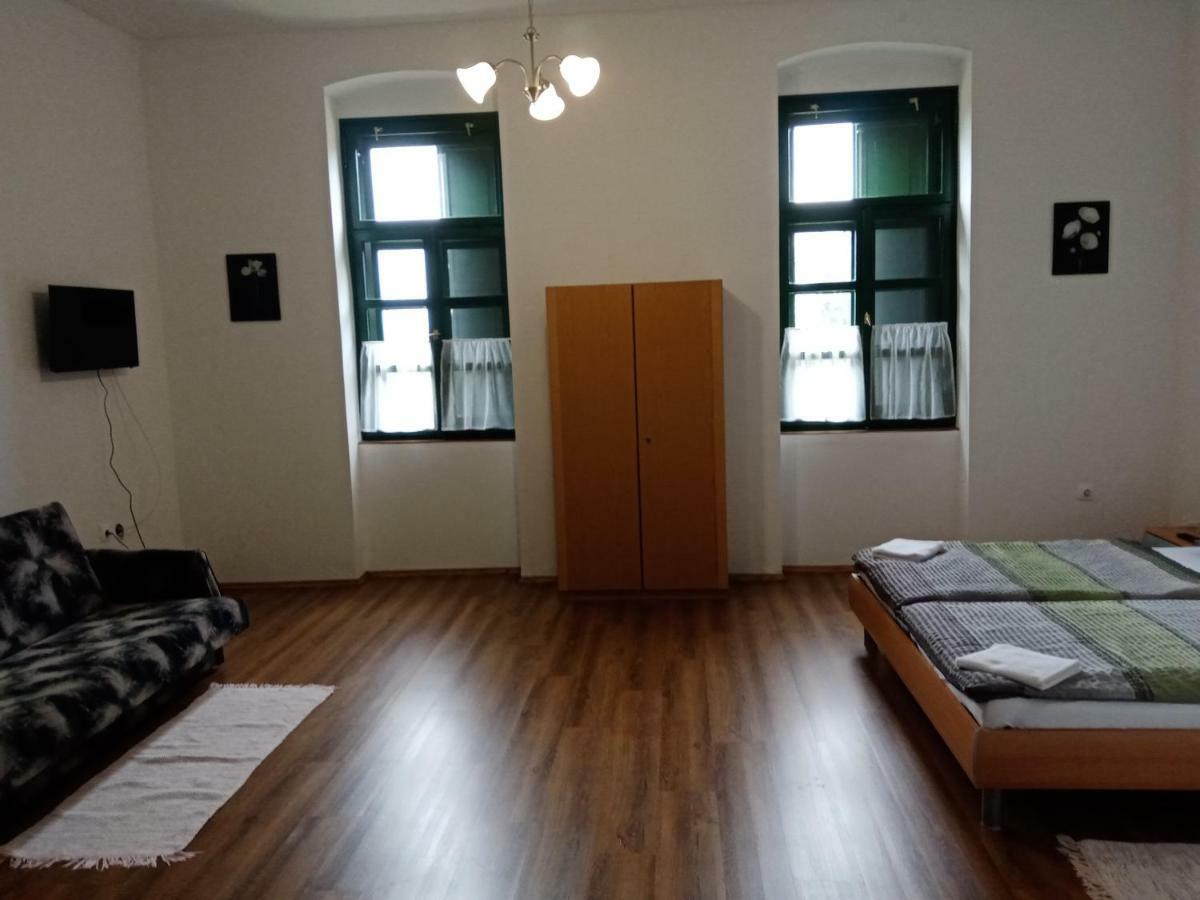 Véndektanya Vendégház Tapolca Exterior foto